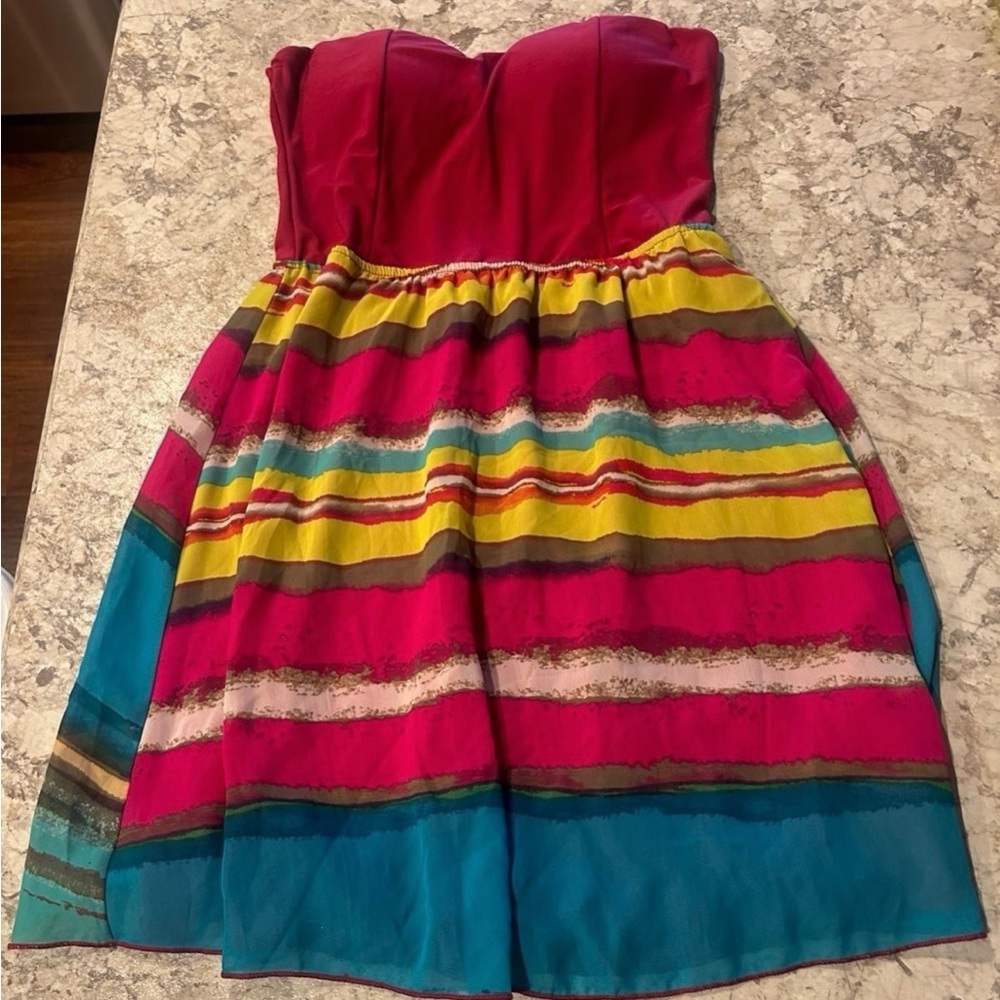 Rue 21 Strapless Stripped Dress Medium